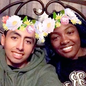 Meet your Posher, Santos